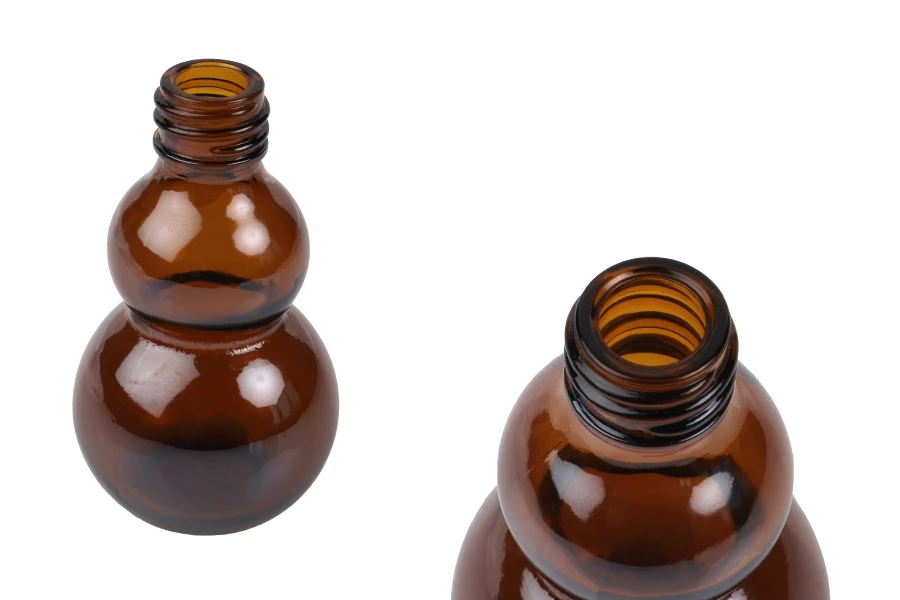 Μπουκαλάκι αιθέριων ελαίων 30 ml γυάλινο καραμελέ (PP18) Μπουκαλάκι αιθέριων ελαίων 30 ml γυάλινο καραμελέ (PP18)