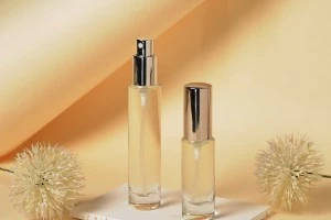 Bottiglia cilindrica in vetro da 15 ml trasparente con beccuccio PP18-6