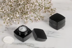 Γυάλινο βάζο 50 ml τετράγωνο πολυτελείας σε μαύρο χρώμα για κρέμα με καπάκι και πλαστικό παρέμβυσμα-3