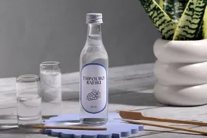 Mini glass bottle 50 ml (PP 18)-3
