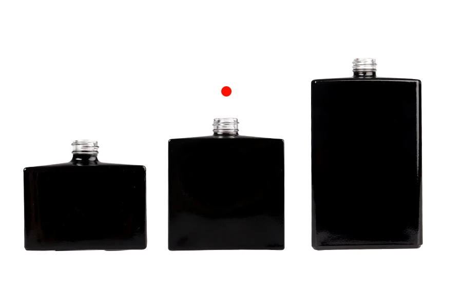 Γυάλινη φιάλη αρωμάτων 50ml (15/400) σε ορθογώνιο σχήμα μαύρο ή λευκό χρώμα