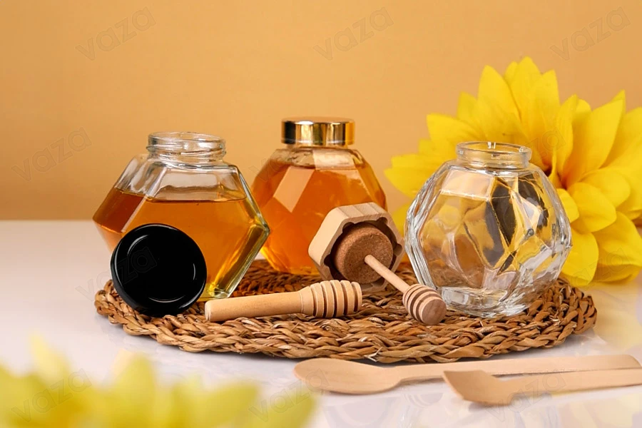 200 ml glass jar with gold lid for honey 200 ml glass jar with gold lid for honey-image_group