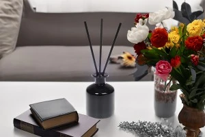 250 ml glass bottle in black color suitable for room fragrance-3