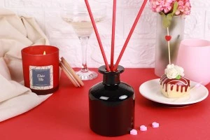 250 ml glass bottle in black color suitable for room fragrance-5