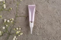 Tubo in plastica da 10 ml (bocca stretta) con rivestimento interno in alluminio in vari colori - 12 pz Tubo in plastica da 10 ml (bocca stretta) con rivestimento interno in alluminio in vari colori - 12 pz