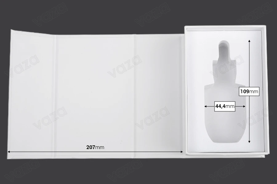 White paper box with magnetic closure 90x140x55 mm (for 30 ml bottles code: 1020-70-0) White paper box with magnetic closure 90x140x55 mm (for 30 ml bottles code: 1020-70-0)-image_group