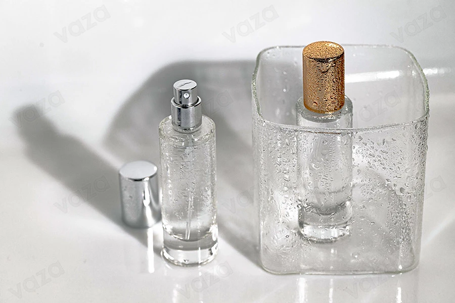 Parfümflasche 30ml transparent mit Spray und Aluminiumdeckel-bildgruppe