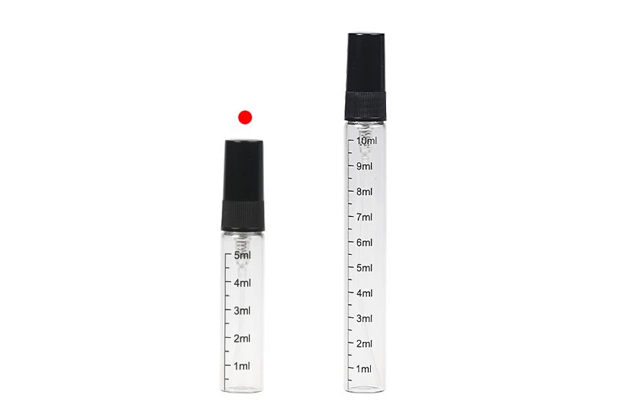 Γυάλινο διάφανο μπουκαλάκι 5 ml με διαβάθμιση, πλαστικό σπρέι και καπάκι - 6 τμχ Γυάλινο διάφανο μπουκαλάκι 5 ml με διαβάθμιση, πλαστικό σπρέι και καπάκι - 6 τμχ