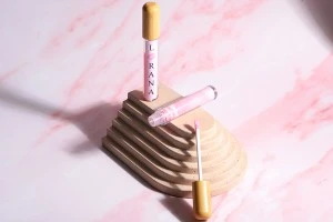 Etui pour gloss 7 ml transparent avec couvercle en bambou et égouttoir-3