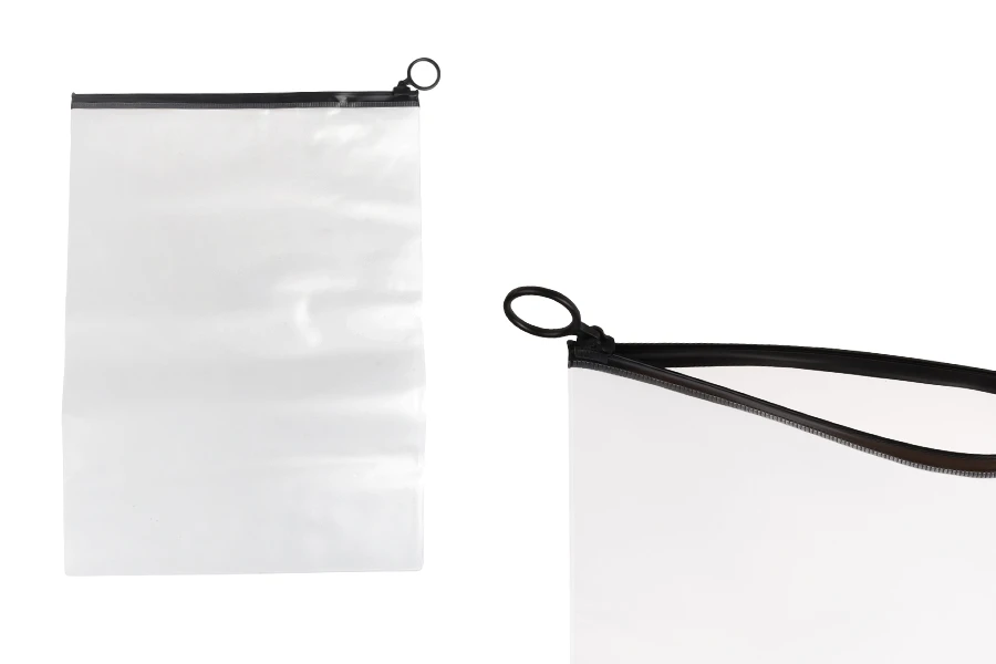 Durchsichtige Beutel (PVC) 240x330 mm mit schwarzem Zip-Verschluss - 12 Stück Durchsichtige Beutel (PVC) 240x330 mm mit schwarzem Zip-Verschluss - 12 Stück