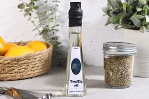 50ml pyramid glass bottle for olive oil, vinegar or spirits also suitable for decoration in size 42x163-3