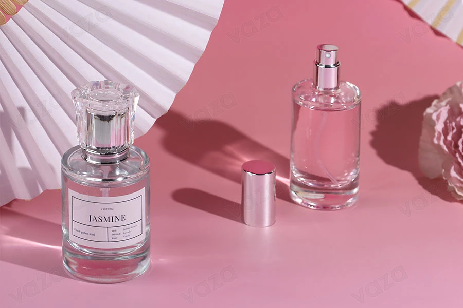 Vaporisateur pour flacons de parfum avec fermeture de sécurité à sertir-photo_groupe