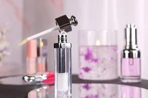Θήκη για lip gloss 5 ml διάφανο με ασημί-3