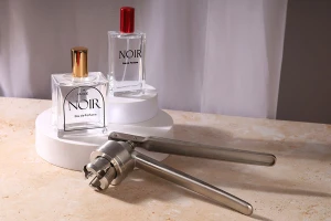 Outil de fermeture métallique pour flacons de parfum avec fermeture à sertir de 15 mm-3