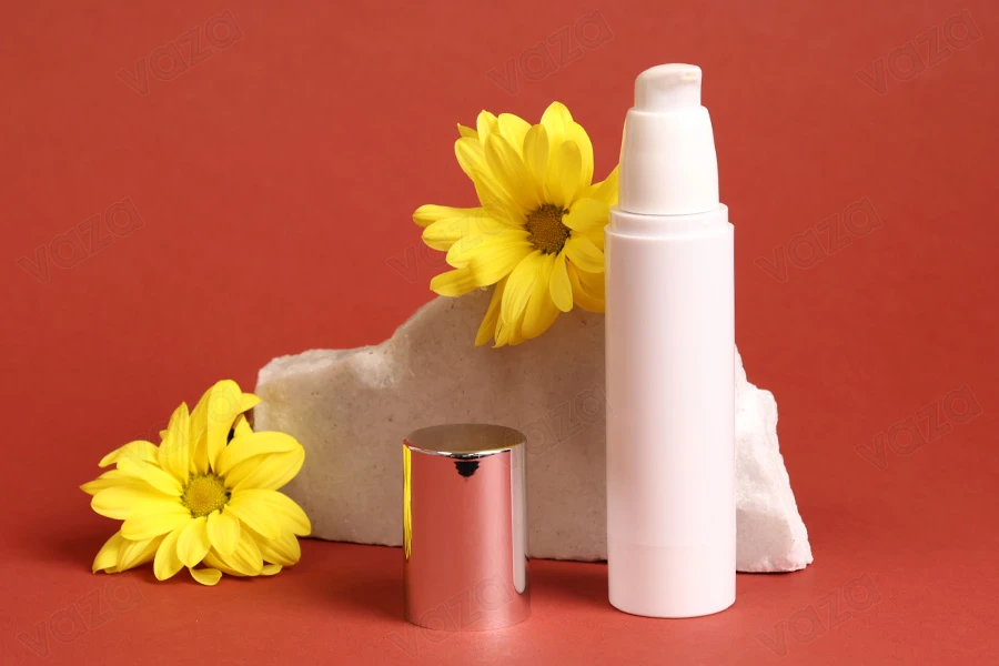 Airless Spender 50ml für Creme mit silber Deckel Airless Spender 50ml für Creme mit silber Deckel-bildgruppe