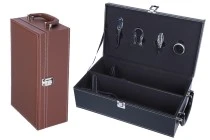 Luxury case for 2 wine bottles with accessories and leather lining in black or brown Luxury case for 2 wine bottles with accessories and leather lining in black or brown