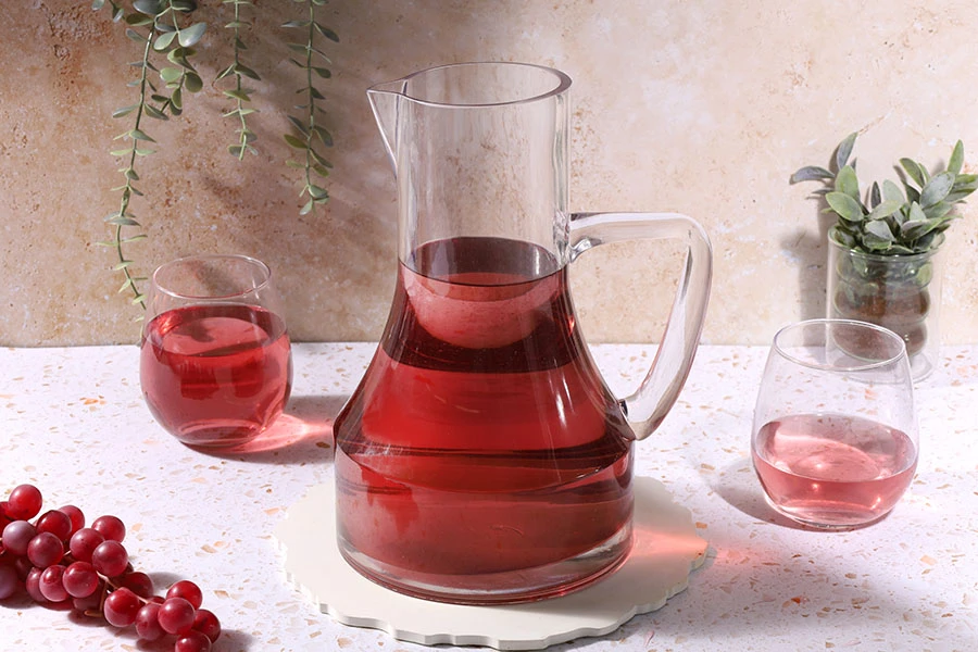 Κανάτα 2300 ml 164x250 γυάλινη με χερούλι Κανάτα 2300 ml 164x250 γυάλινη με χερούλι