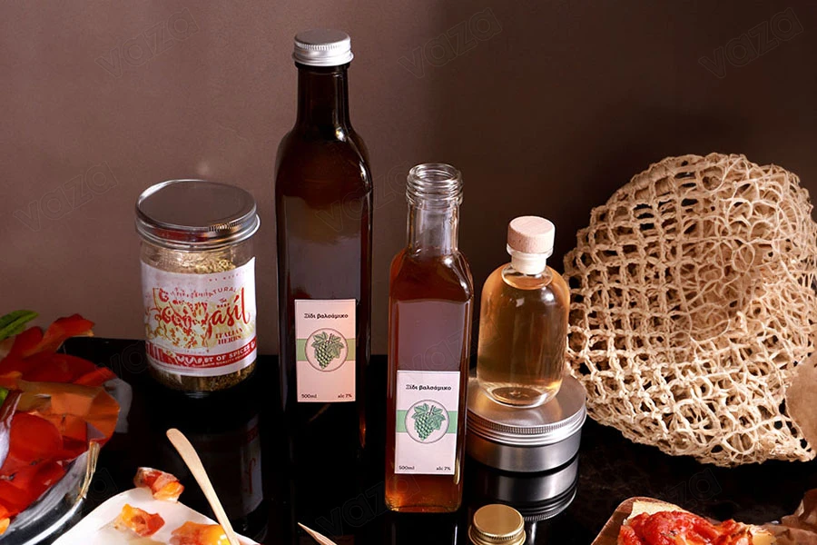 Bouteille en verre 250 ml Marasca avec bec verseur PP 31,5 - 60 pcs Bouteille en verre 250 ml Marasca avec bec verseur PP 31,5 - 60 pcs-photo_groupe
