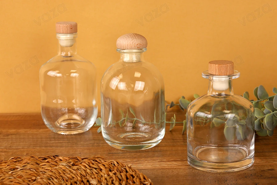 Glasflasche 370 ml mit Silikonkorken mit Holzkopf-bildgruppe
