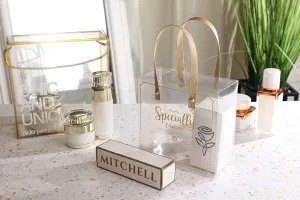 Boîte - sac cadeau 150x75x150 mm plastique transparent avec poignée - 12 pcs-3
