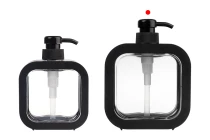 Μπουκάλι πλαστικό 500 ml με αντλία για προϊόντα περιποίησης ή καθαρισμού σε διάφορα χρώματα Μπουκάλι πλαστικό 500 ml με αντλία για προϊόντα περιποίησης ή καθαρισμού σε διάφορα χρώματα