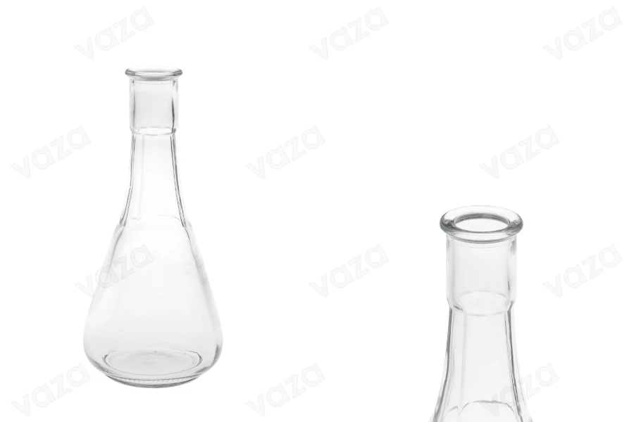 Una caraffa da 500 ml per bevande e olio. Una caraffa da 500 ml per bevande e olio.-immagine_prodotto