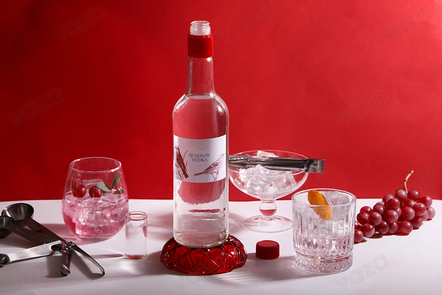 Transparent 700ml water and beverage glass bottle with guala finish - available in a package with 45 pcs Transparent 700ml water and beverage glass bottle with guala finish - available in a package with 45 pcs-image_group