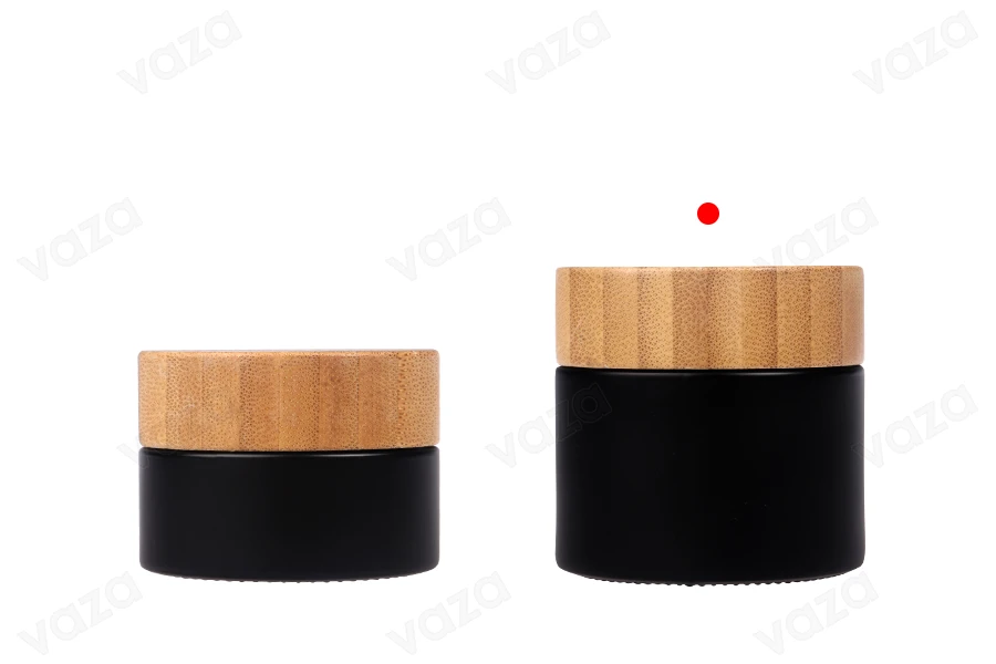Pot en verre 50 ml avec couvercle en bambou et joint en plastique de couleur transparente ou noire-photo_groupe