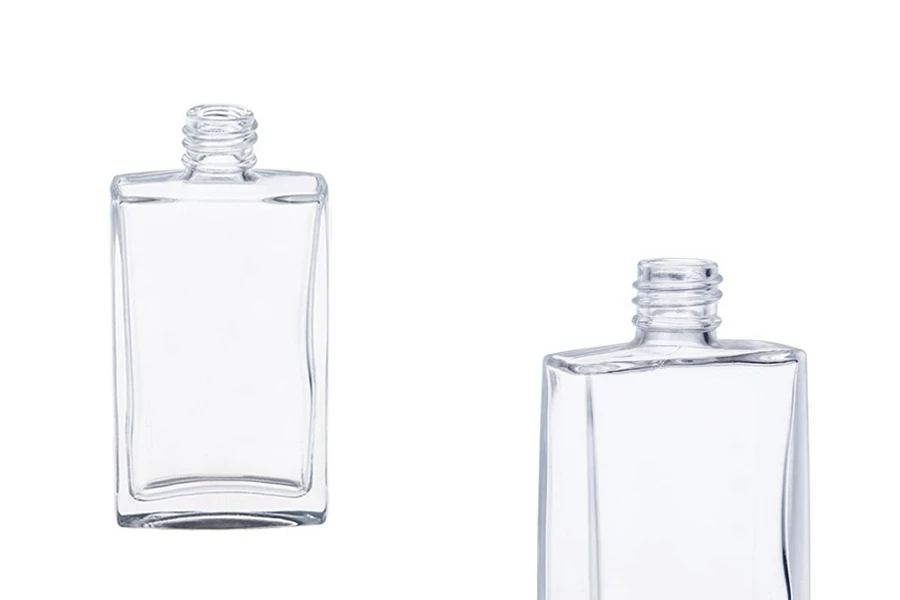 Φιάλη αρωματοποιίας σε ιδιαίτερο σχήμα 50 ml (18/415) Φιάλη αρωματοποιίας σε ιδιαίτερο σχήμα 50 ml (18/415)