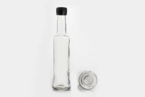 Μπουκάλι για ούζο 200 ml με βιδωτό στόμιο (PP 28) Μπουκάλι για ούζο 200 ml με βιδωτό στόμιο (PP 28)