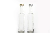 Μπουκάλι για ούζο 200 ml με βιδωτό στόμιο (PP 28) Μπουκάλι για ούζο 200 ml με βιδωτό στόμιο (PP 28)