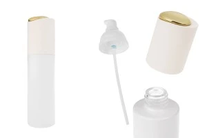 Μπουκάλι πολυτελείας 100 ml σε λευκό ματ χρώμα με αντλία κρέμας και χρυσή λεπτομέρεια στο καπάκι-εικόνα_προϊοντική