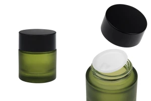 Pot de 30 ml vert mat avec couvercle noir (avec joint intérieur) et opercule en plastique-photo_produit