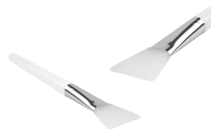 Spatola in silicone - pennello 159 mm con manico in plastica per panna con dettaglio argento-1