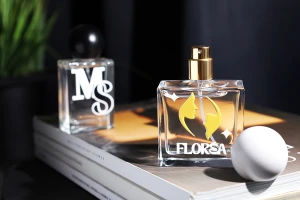 Set – Aluminium-Sprühflasche und weiße Kugelkappe (groß) für Flaschen mit 15/400-Auslauf-bildgruppe