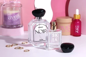 Spray with luxury black cap for perfume bottles with 15 mm crimp safety closure-image_group