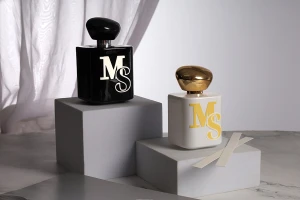 Μπουκάλι αρωμάτων 100 ml με κλείσιμο ασφαλείας "Crimp" 15 mm σε λευκό ή μαύρο χρώμα-εικόνα_σύνθεση