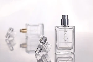 Flacon en verre de parfum transparent de 30 ml avec pompe vaporisateur et bouchon-εικόνα_σύνθεση