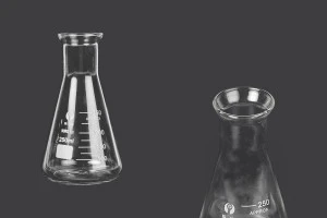 Glass conical flask 250 ml with volumetric markings-image_product