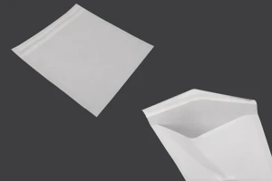 Χάρτινος φάκελος 200x200 mm με αυτοκόλλητο κλείσιμο - 100 τμχ-1