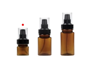 Bouteille en plastique ambré de 30 ml avec pompe à crème noire et bouchon transparent-photo_groupe