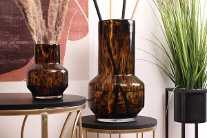 Γυάλινο διακοσμητικό βάζο σε animal print - 200x350 mm-εικόνα_σύνθεση