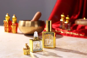 Flacon de parfum de style arabe de 15 ml avec roll-on-photo_groupe