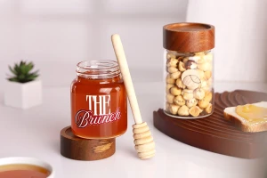 Glass jar 160  ml in cylindrical  shape with wooden cap-gruppo_immagini