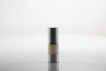 Μπουκάλι airless για κρέμα 15ml με πλαστικό, γαλακτερό σώμα, καπάκι και βάση αλουμινίου σε ασημί χρώμα Μπουκάλι airless για κρέμα 15ml με πλαστικό, γαλακτερό σώμα, καπάκι και βάση αλουμινίου σε ασημί χρώμα