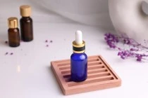 Γυάλινο μπουκαλάκι για αιθέρια έλαια 15 ml μπλε με στόμιο PP18