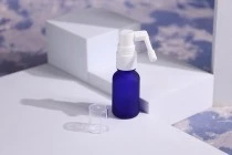 Γυάλινο μπουκαλάκι για αιθέρια έλαια 15 ml μπλε αμμοβολής με στόμιο PP18