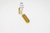 Μπουκαλάκι γυάλινο 5 ml με σπρέι για άρωμα σε ματ θήκη αλουμινίου Μπουκαλάκι γυάλινο 5 ml με σπρέι για άρωμα σε ματ θήκη αλουμινίου