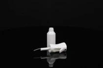 Μπουκάλι ψεκασμού 200 ml, πλαστικό και επαναγεμιζόμενο σε διάφορα χρώματα Μπουκάλι ψεκασμού 200 ml, πλαστικό και επαναγεμιζόμενο σε διάφορα χρώματα