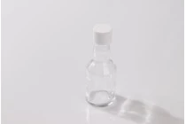 Γυάλινο μπουκαλάκι 50 ml (PP 20) για ποτά Γυάλινο μπουκαλάκι 50 ml (PP 20) για ποτά